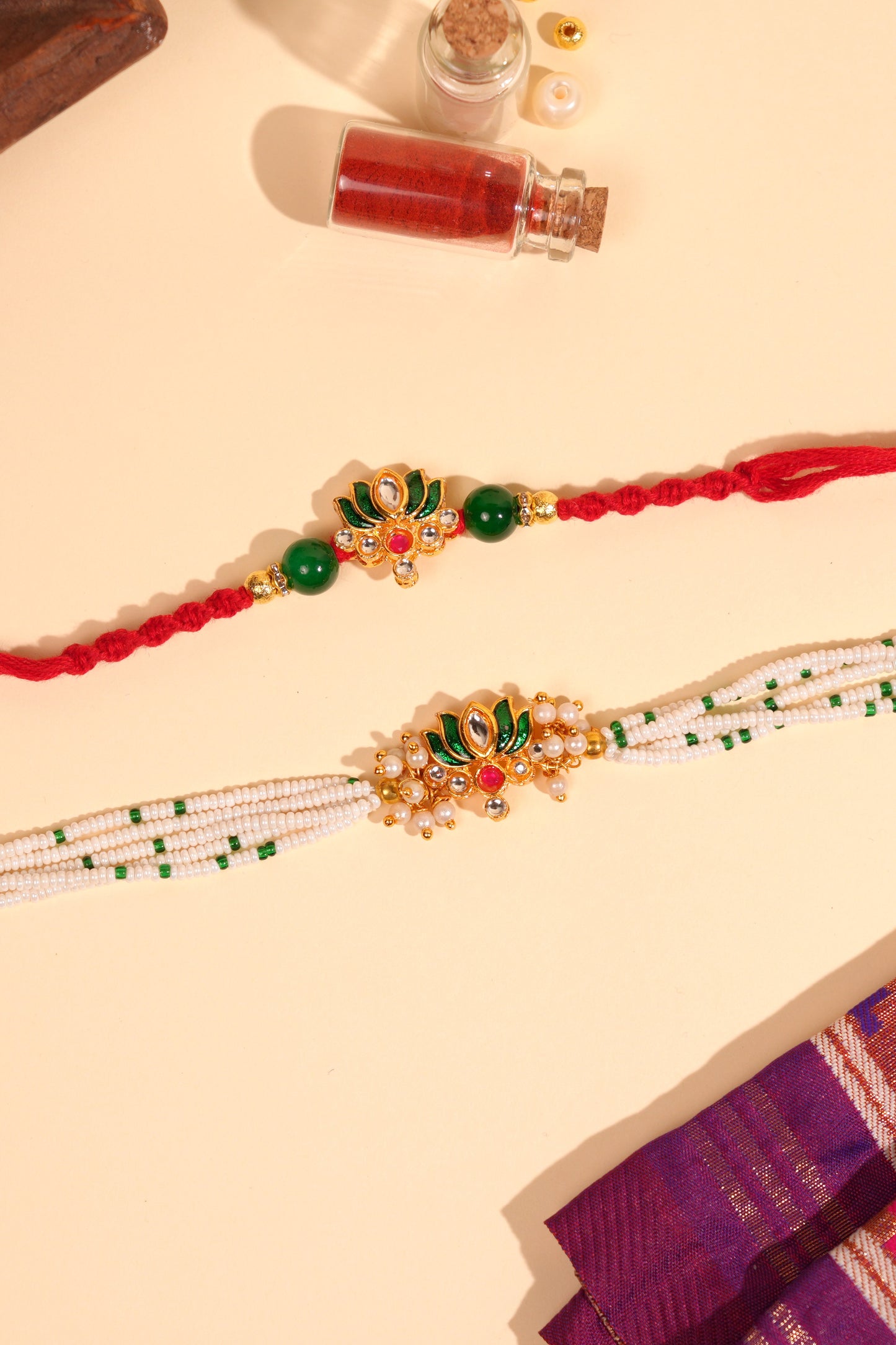 Emerald Lotus Bhaiya Bhabhi Rakhi Set
