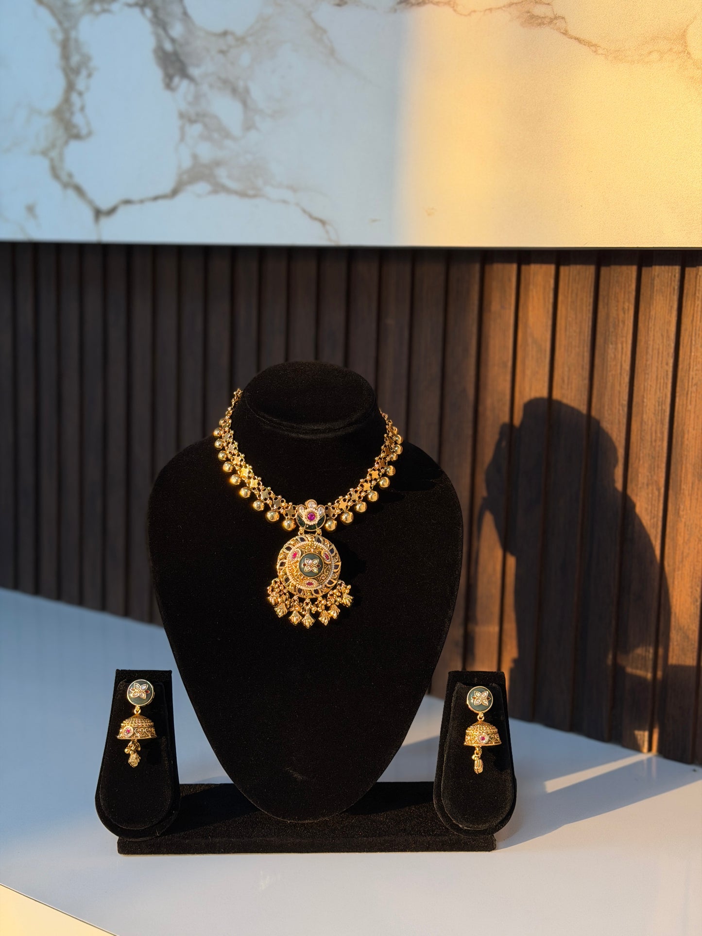 Heritage Temple Kundan Pendant Necklace Set