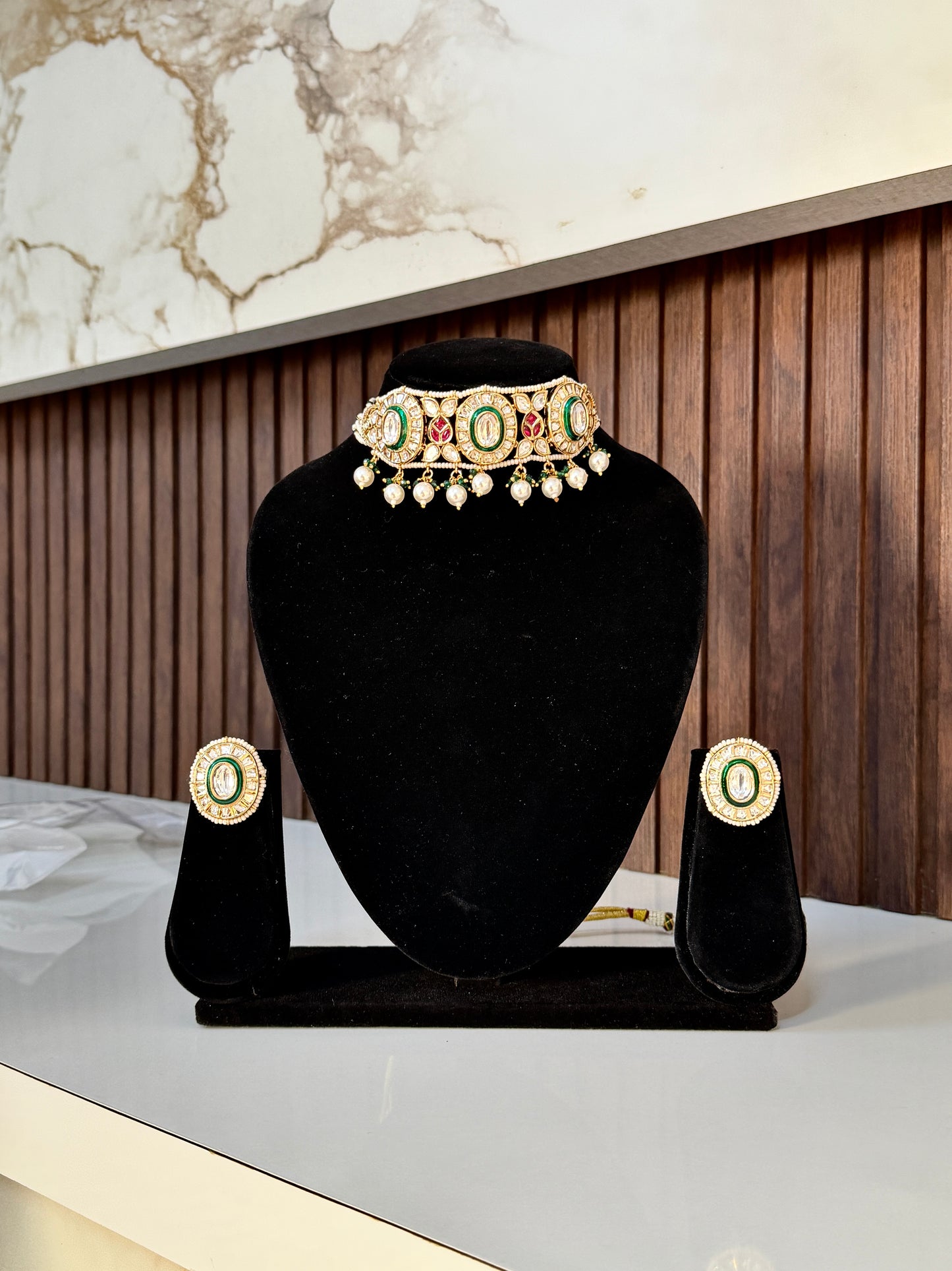 Premium Choker Necklace Set