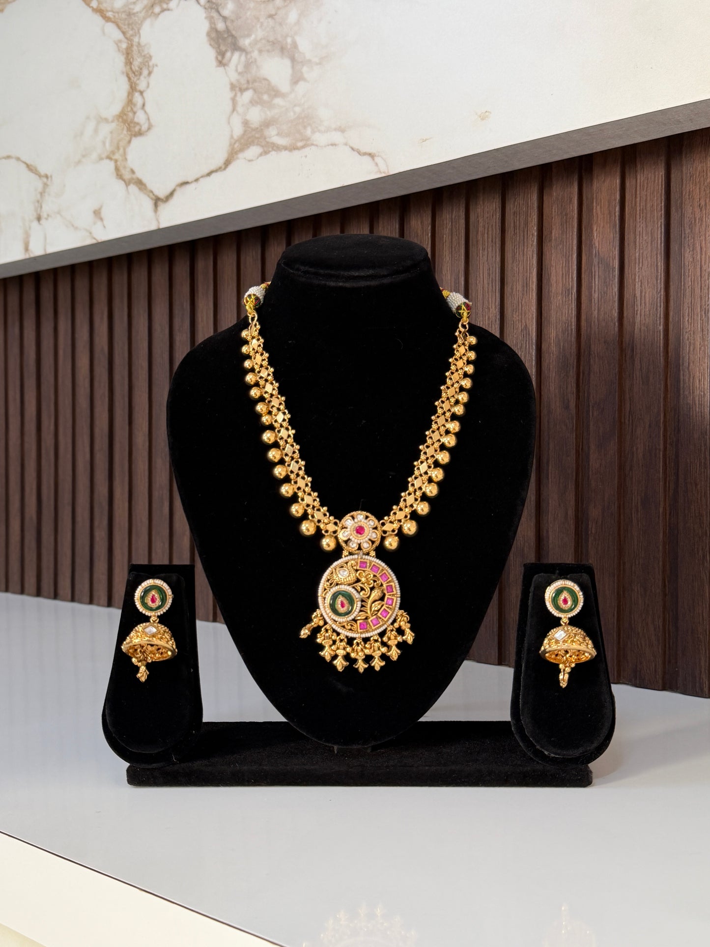 Heritage Temple Kundan Pendant Necklace Set