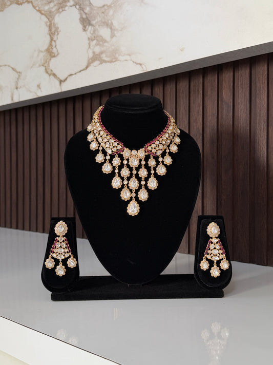 Elegant Royal Heritage Jewellery Set