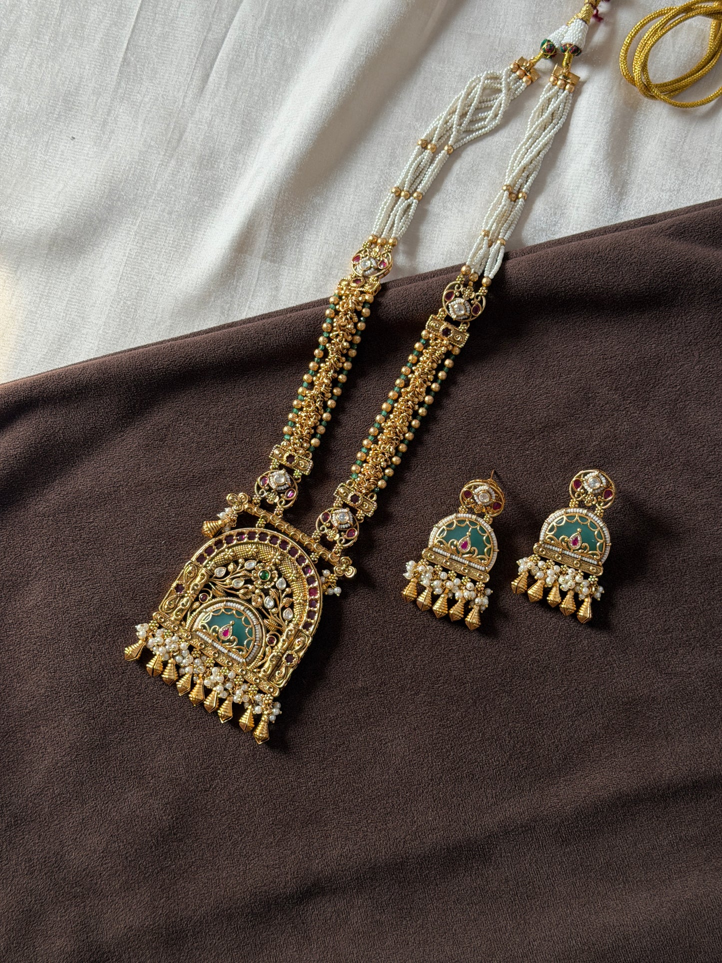 Heritage Long Statement Jewellery Set