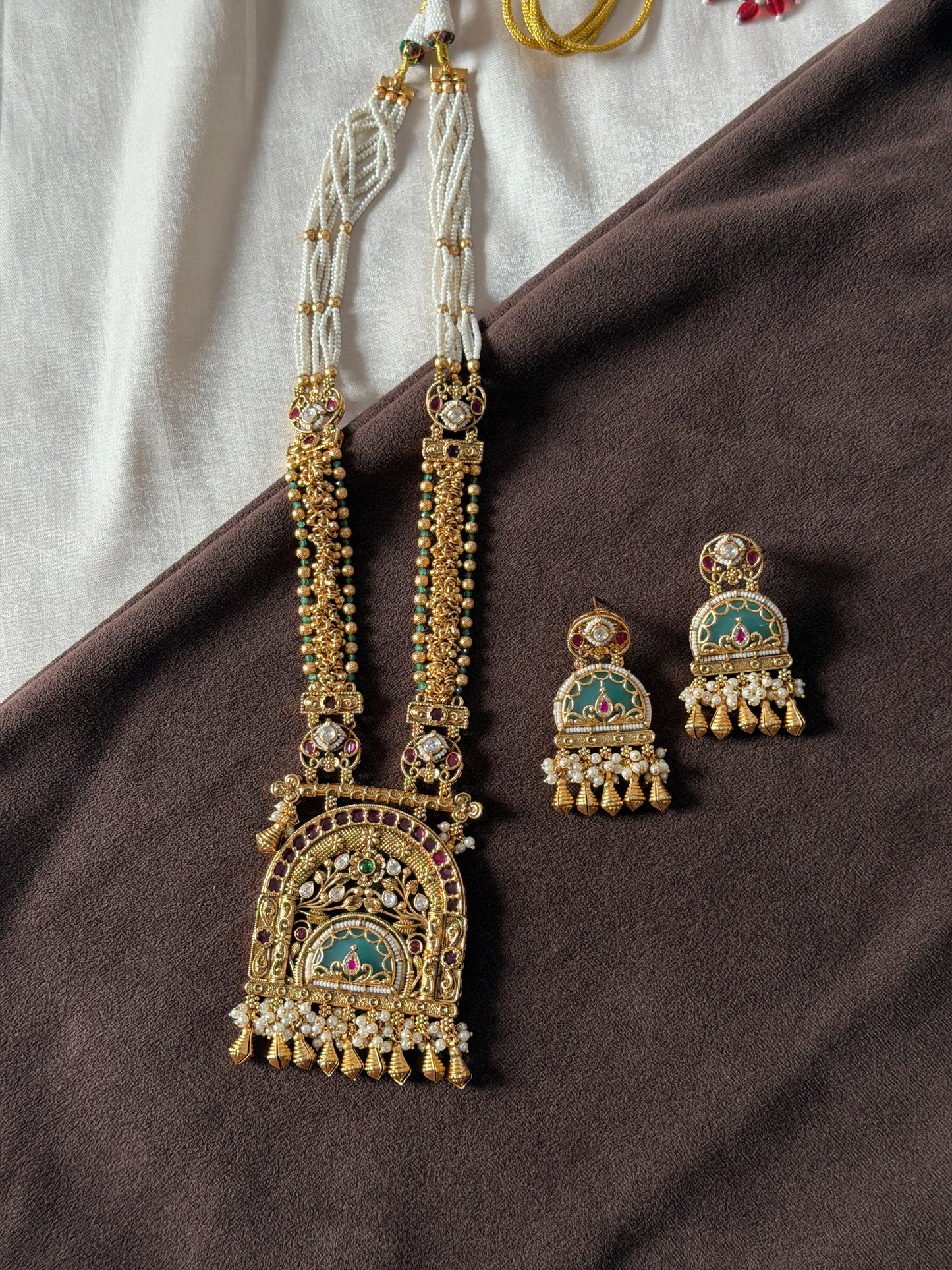 Heritage Long Statement Jewellery Set