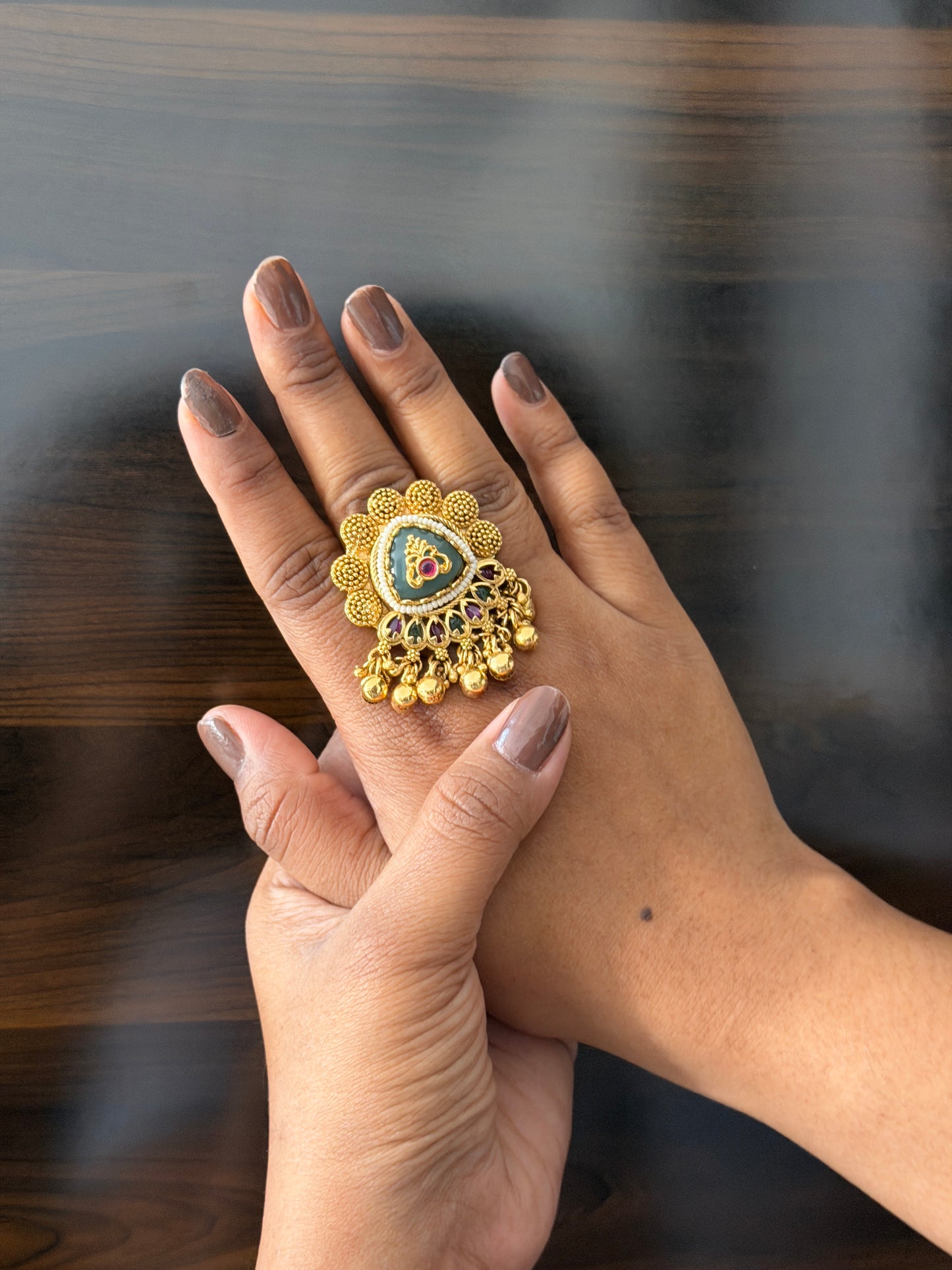 Unique Hanging Style Finger Ring