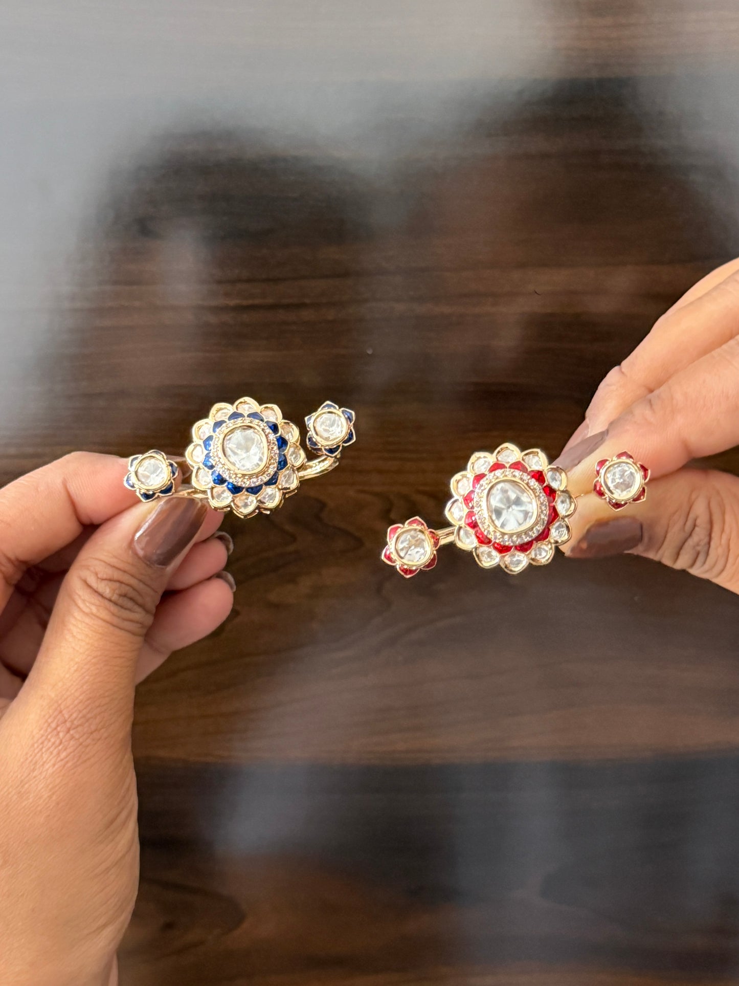 Floral Design Two Finger Ring